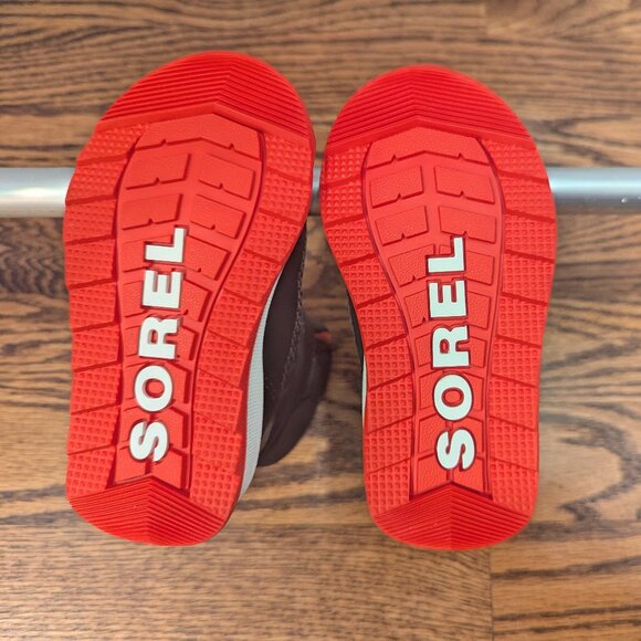 Toddler Size 6 Sorel Whitney II Snow Boot - Picture 3 of 5